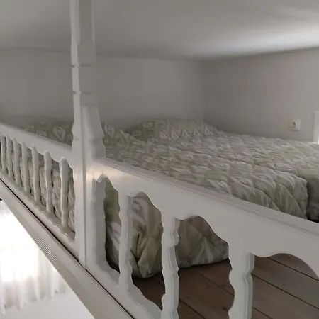 Liodentro House